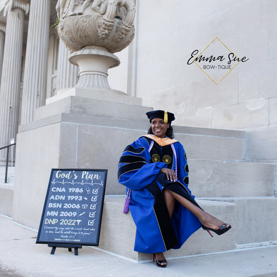 Nursing and College graduation signs - Grad Party decor – Emma Sue Bow ...